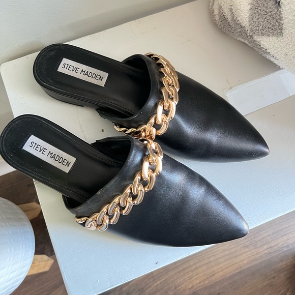 Steve Madden Shoes - Steve Madden Slides size 7.5